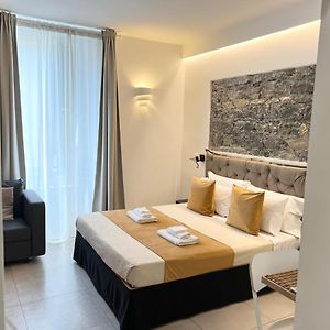 Sunset Rooms